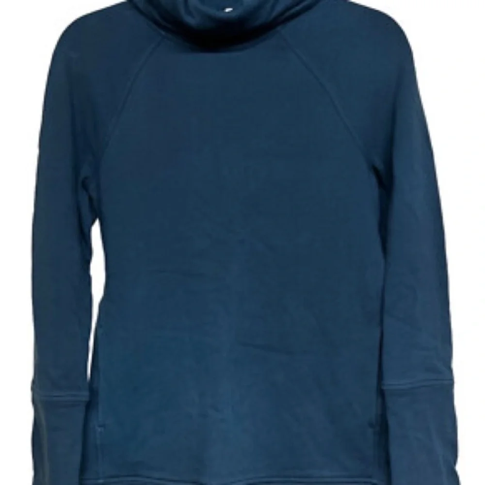 Lululemon Athletica Deep Blue Turtleneck Sweater